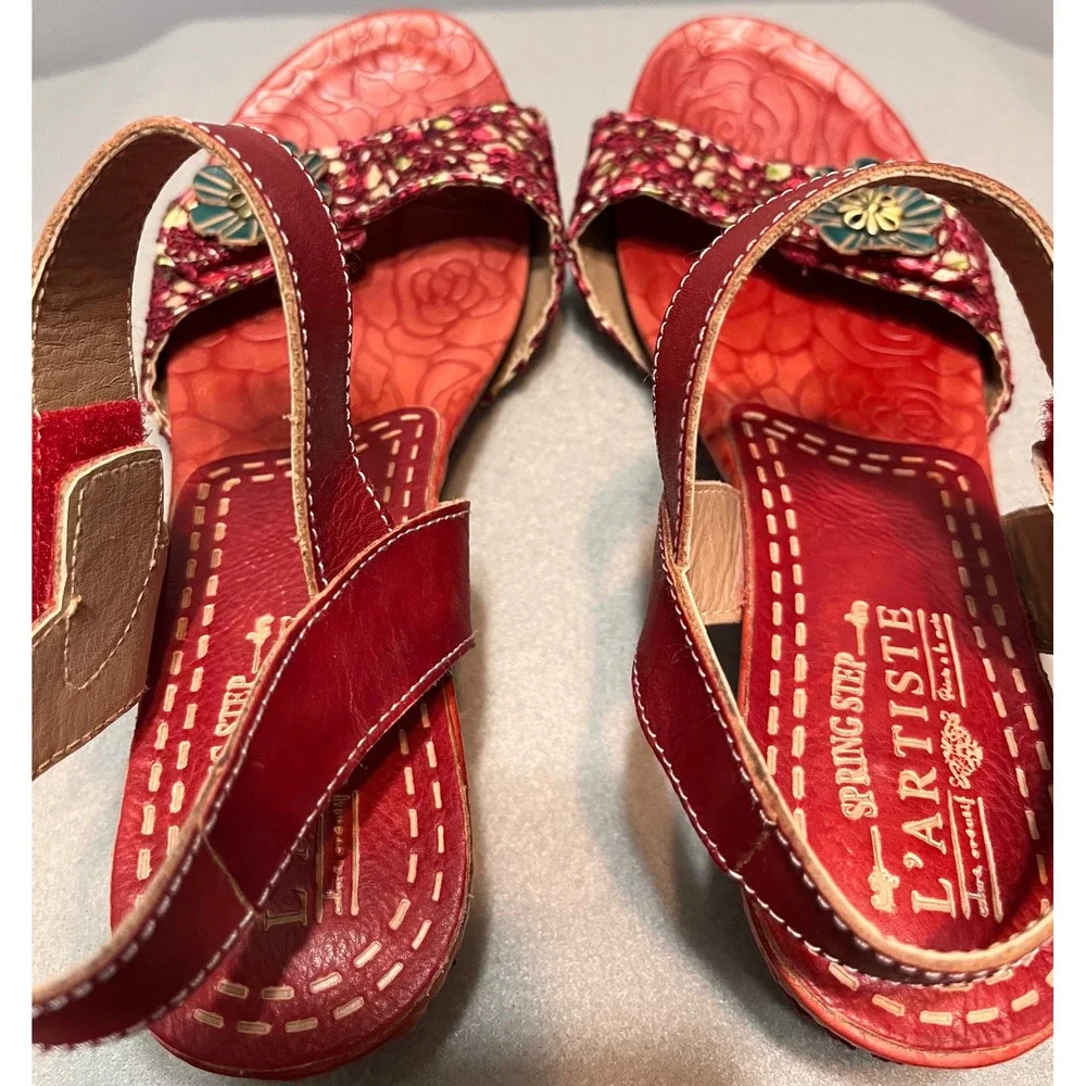 L Artiste by Spring Step Red Leather Floral Wedge Sandals Womens 39 US Size‎ 8.5